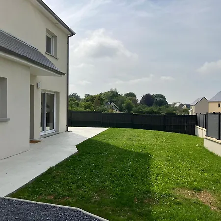 Au Pied Des Batteries 度假居