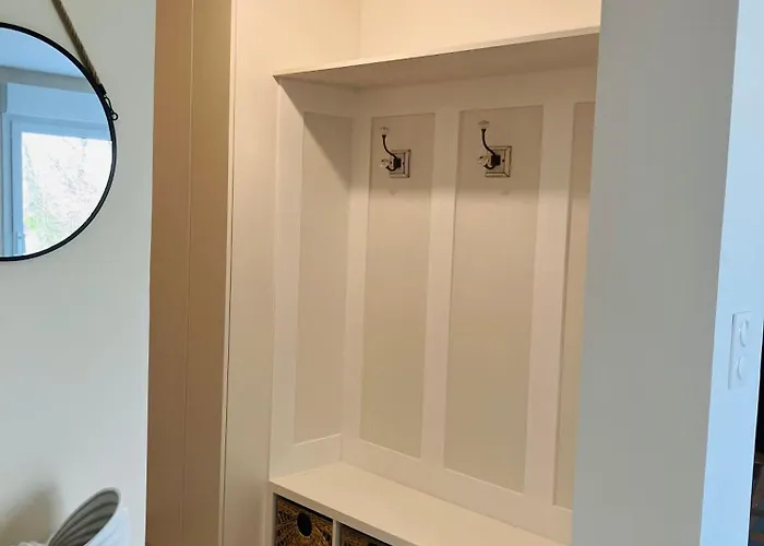 Au Pied Des Batteries * Longues-sur-Mer