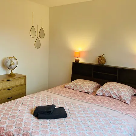 Au Pied Des Batteries