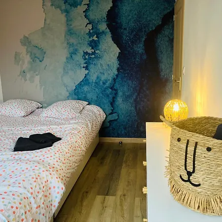 Holiday home Au Pied Des Batteries